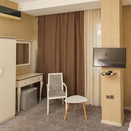באקו Maestro Hotel מראה חיצוני תמונה