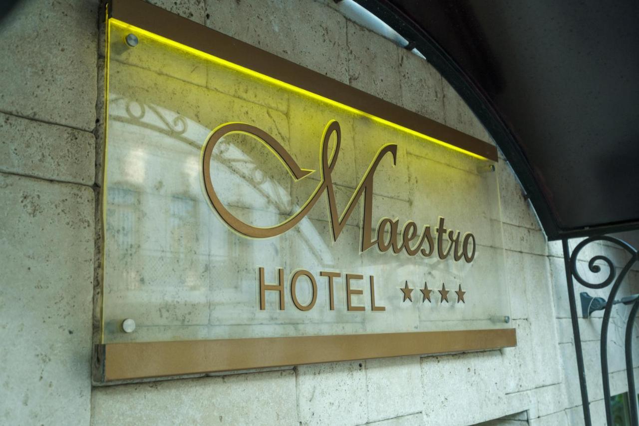באקו Maestro Hotel מראה חיצוני תמונה
