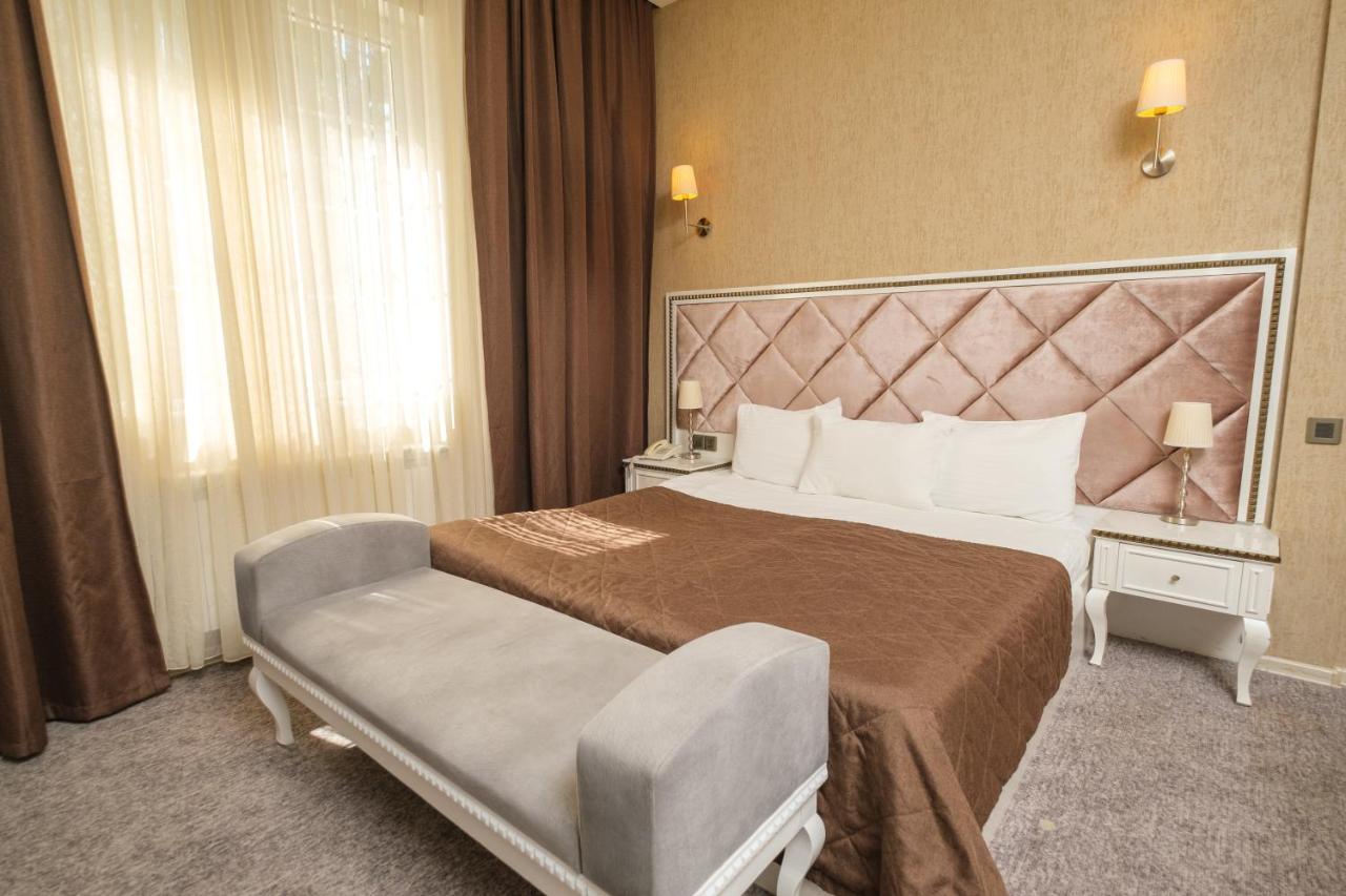 באקו Maestro Hotel מראה חיצוני תמונה