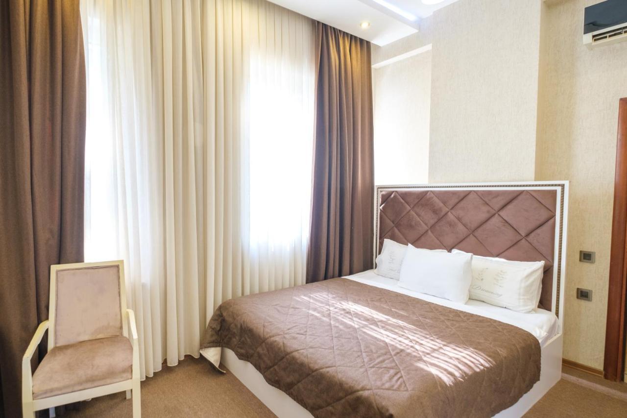 באקו Maestro Hotel מראה חיצוני תמונה