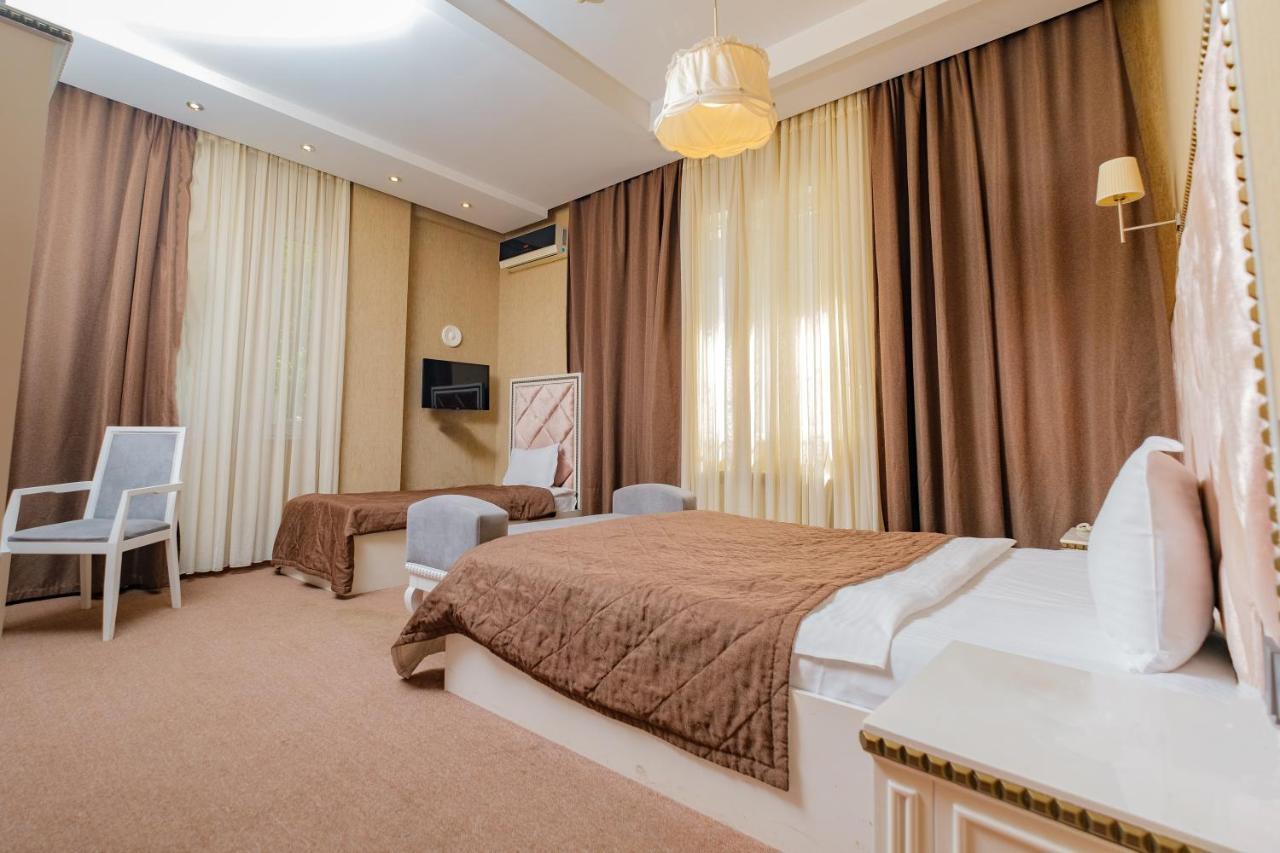 באקו Maestro Hotel מראה חיצוני תמונה