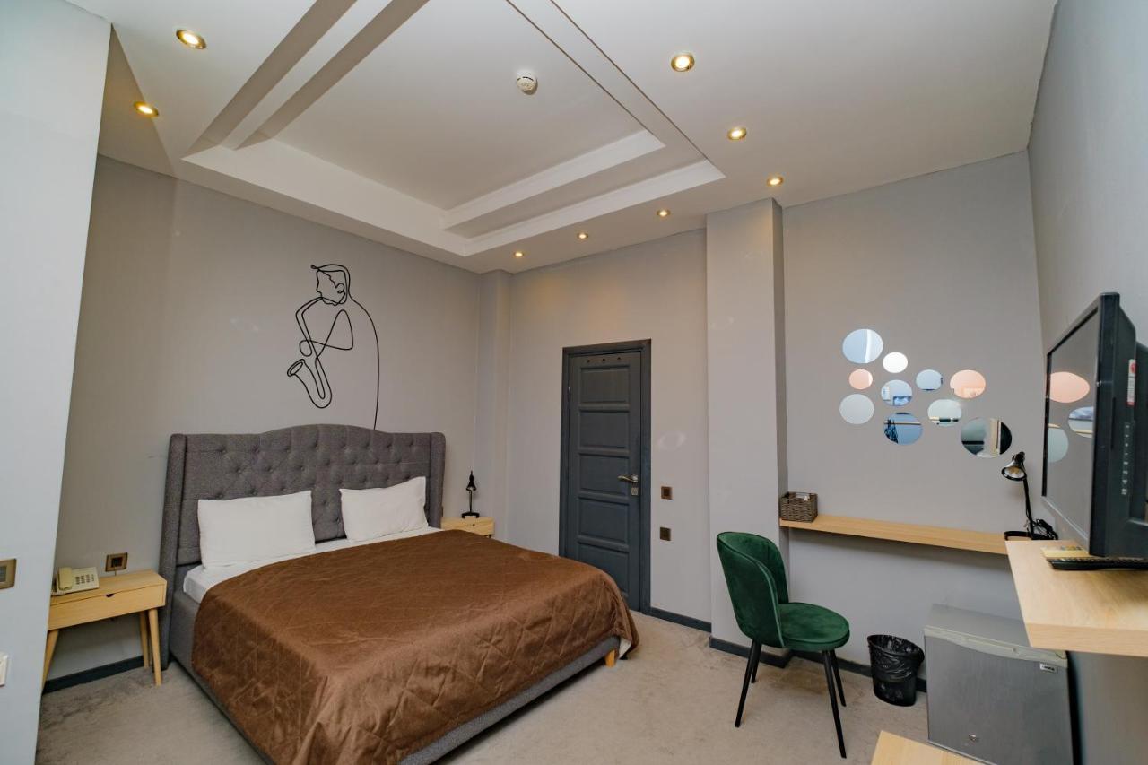 באקו Maestro Hotel מראה חיצוני תמונה
